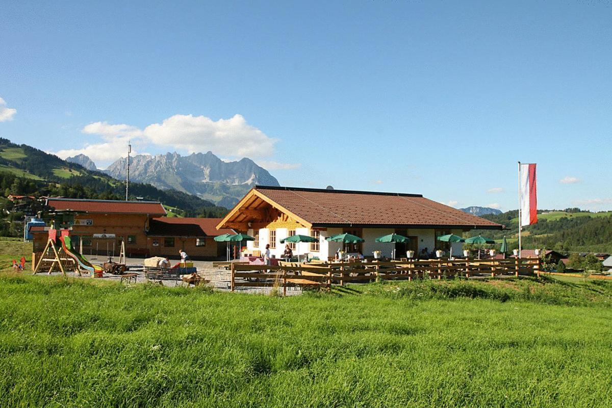 Hotel Hubertus Mit Erlebnislandgasthof Reitherwirt Kitzbuhel Luaran gambar