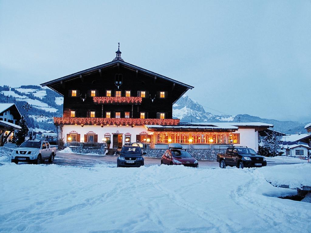 Hotel Hubertus Mit Erlebnislandgasthof Reitherwirt Kitzbuhel Luaran gambar